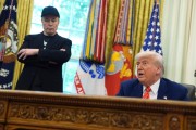 梦见黑蛇马斯克：我进退两难
